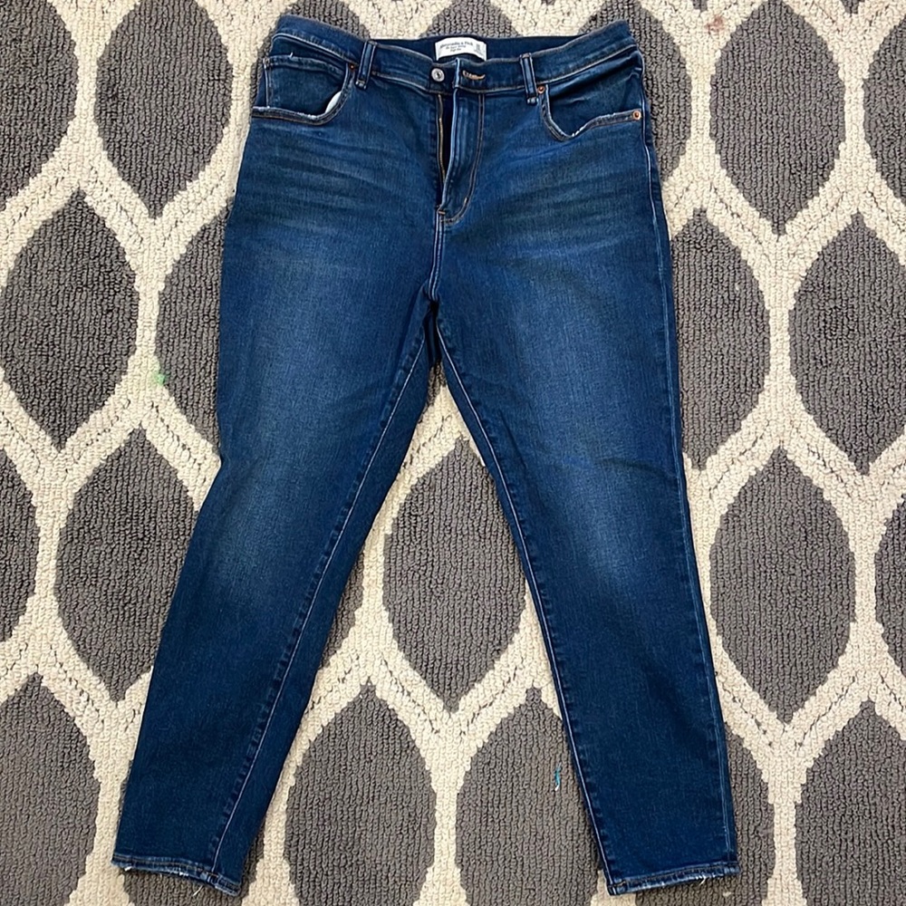 Abercrombie & Curve Love Super Skinny High Rise